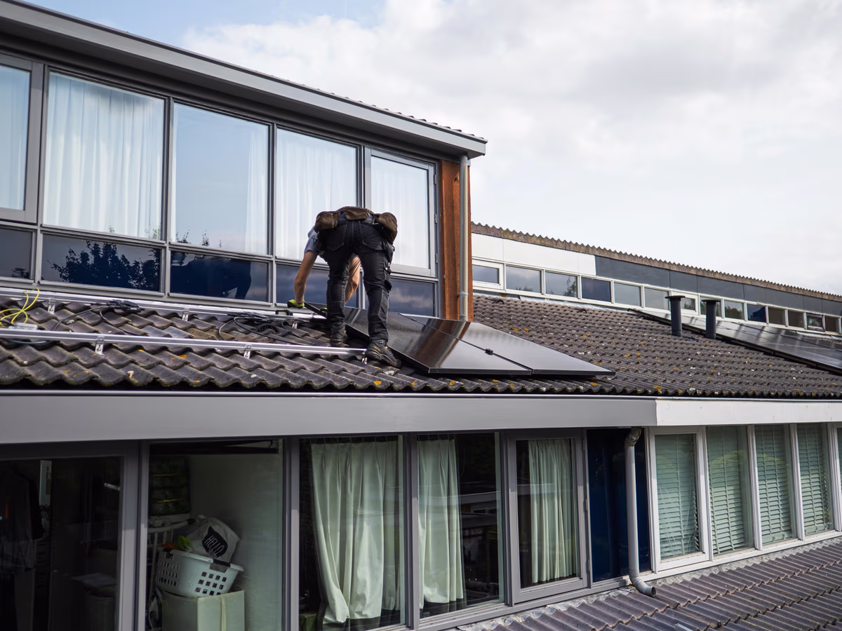 Montage einer Photovoltaikanlage mit Fronius Wechselrichter